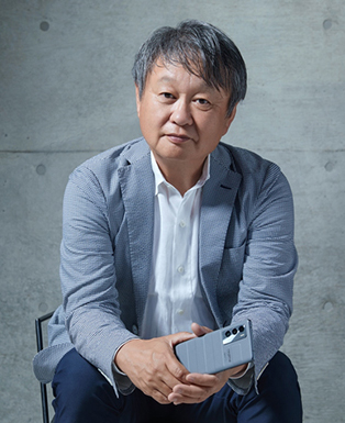 65歲的深澤直人，設(shè)計(jì)的realme真我GT大師版，為何能觸動(dòng)年輕人?